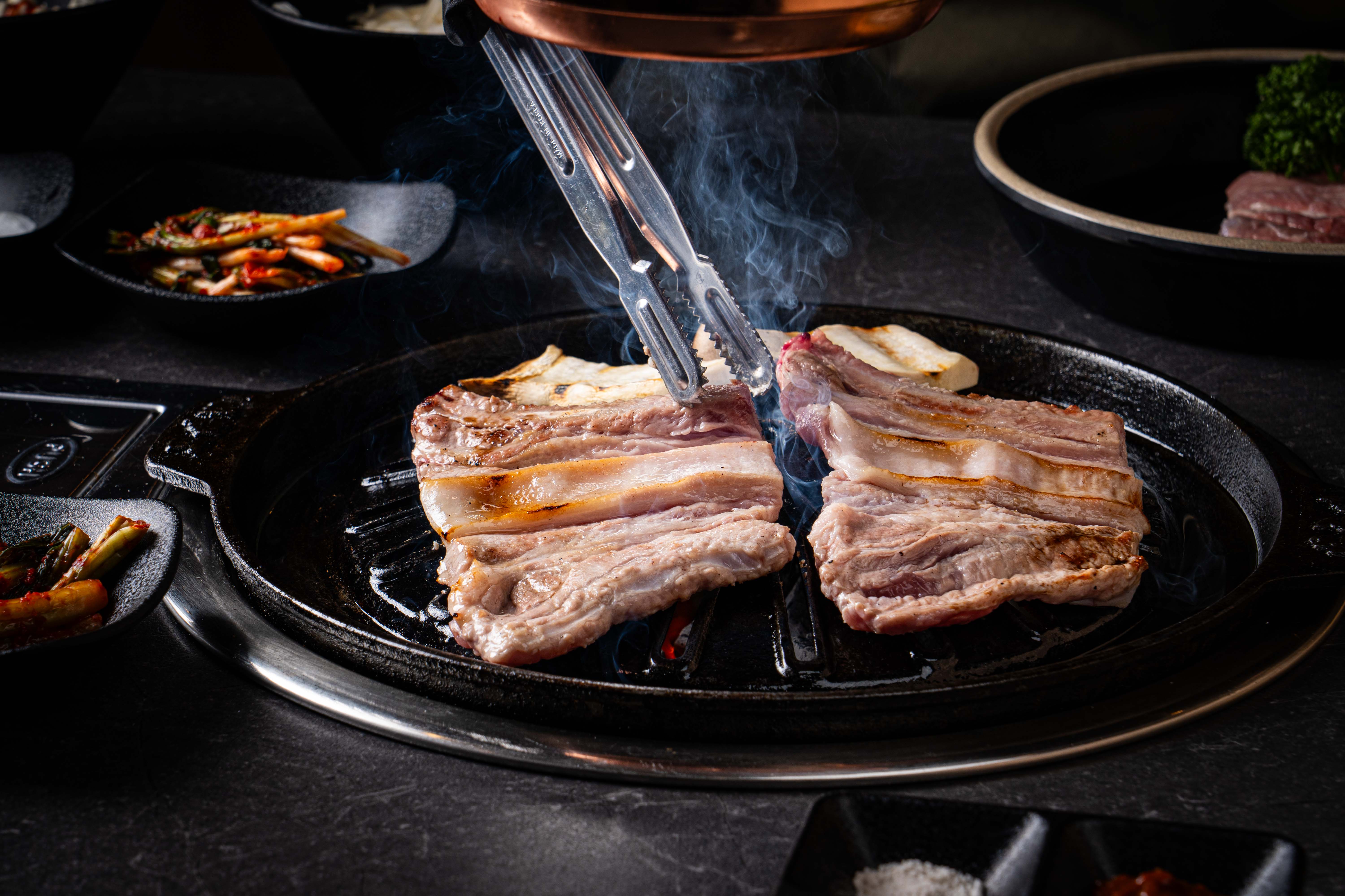 포갈비 김사장 매장 전면 야경